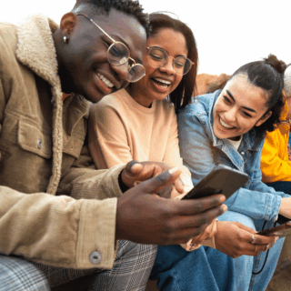 Social and community - Dig & Dig